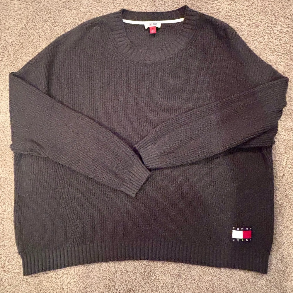 Tommy Hilfiger Black Crewneck Sweater